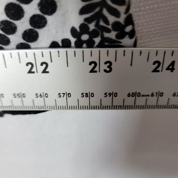 CATO Womens Tunic Top Lace Accented Bell Sleeves Size18/20W Black & White Y2K - Picture 8 of 13